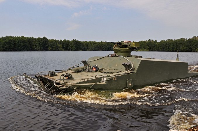 Опытный образец нового бронетранспортера для морской пехоты БТ-3Ф